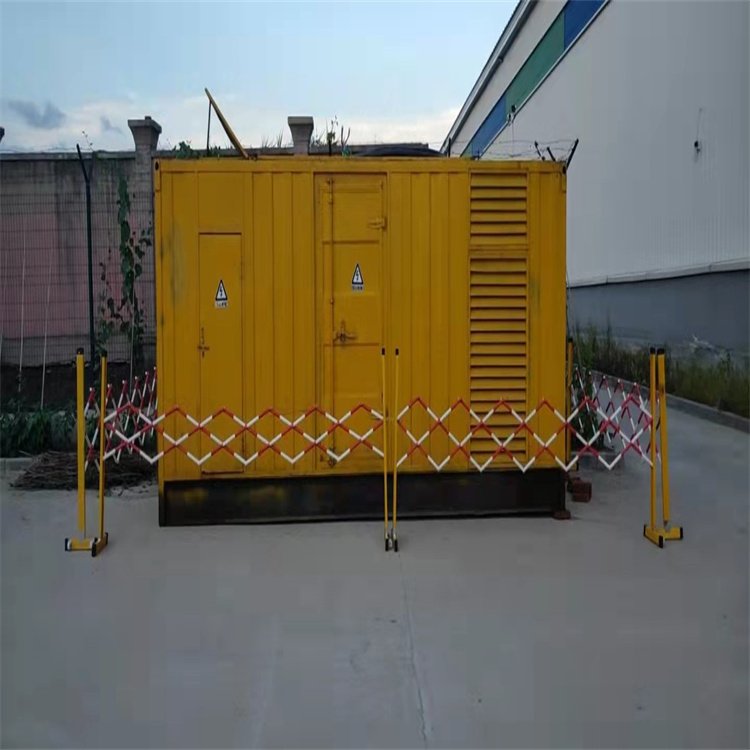 石狮发电机组油箱盖上留出小气孔有什么用？